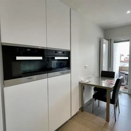 4 4 Bath Ab 4 Min Von Bvb Stadium Apartment *