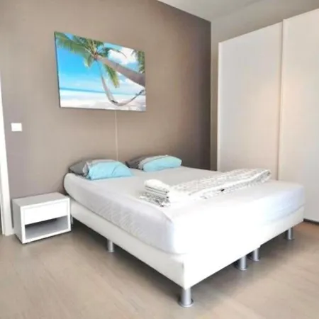 4 4 Bath Ab 4 Min Von Bvb Stadium Apartment